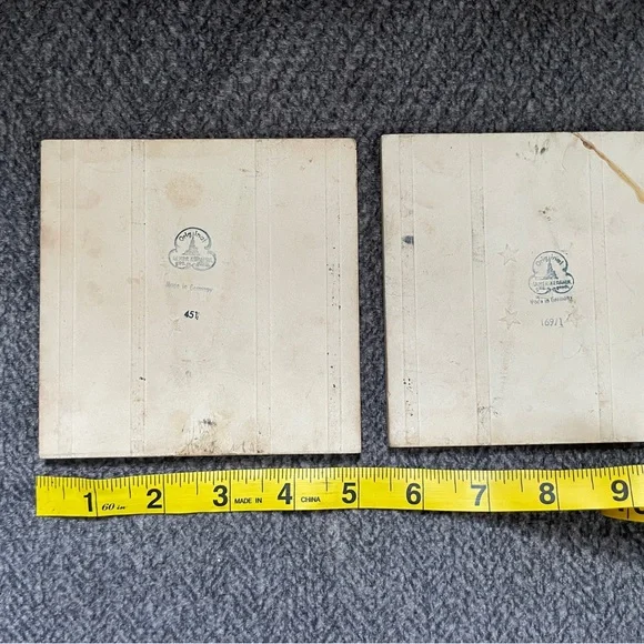 Hand painted vintage tile - Picture 2 of 3